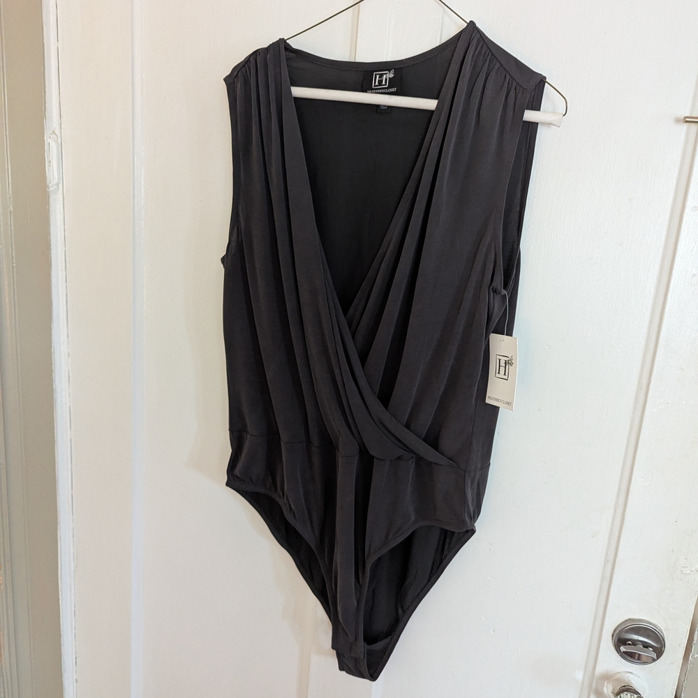 Black Sleeveless Bodysuit